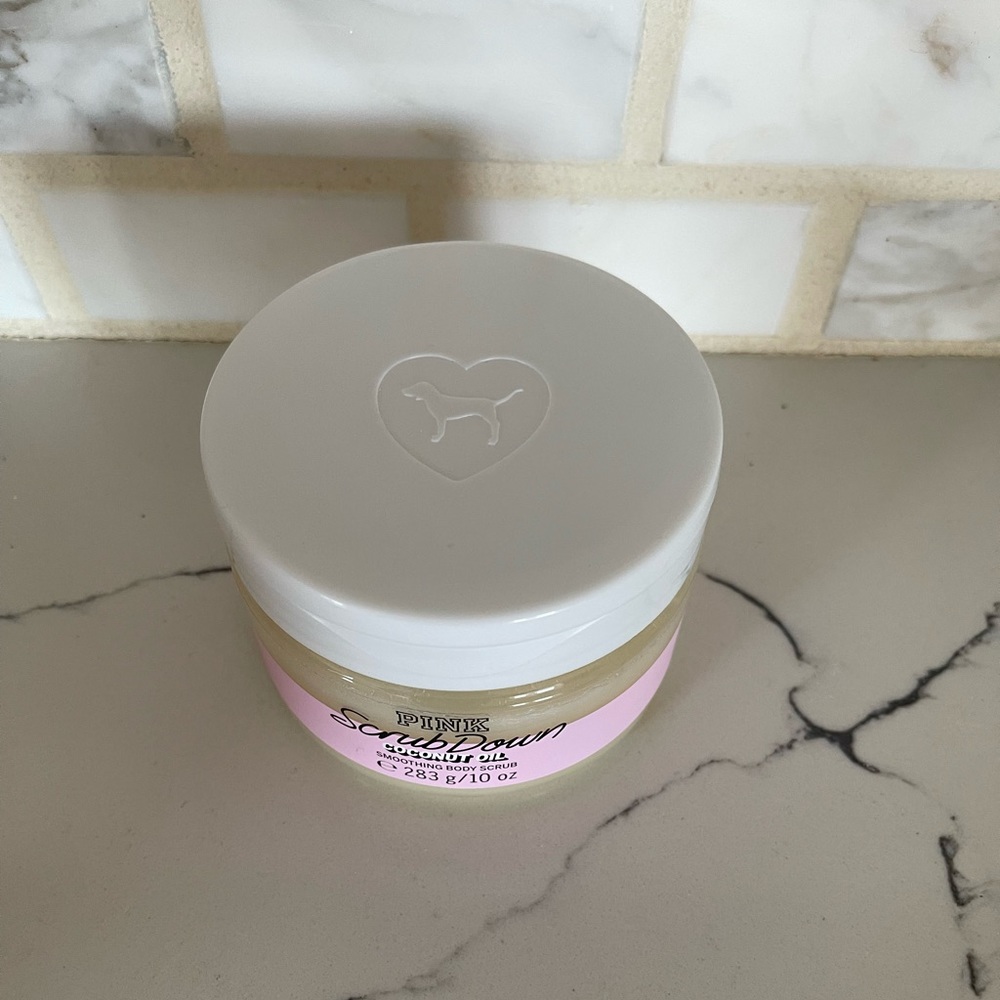 VS Pink Scrub Down